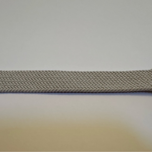 Starlight Braided Solo Loop Apple Smartwatch size 5 - Picture 7 of 7